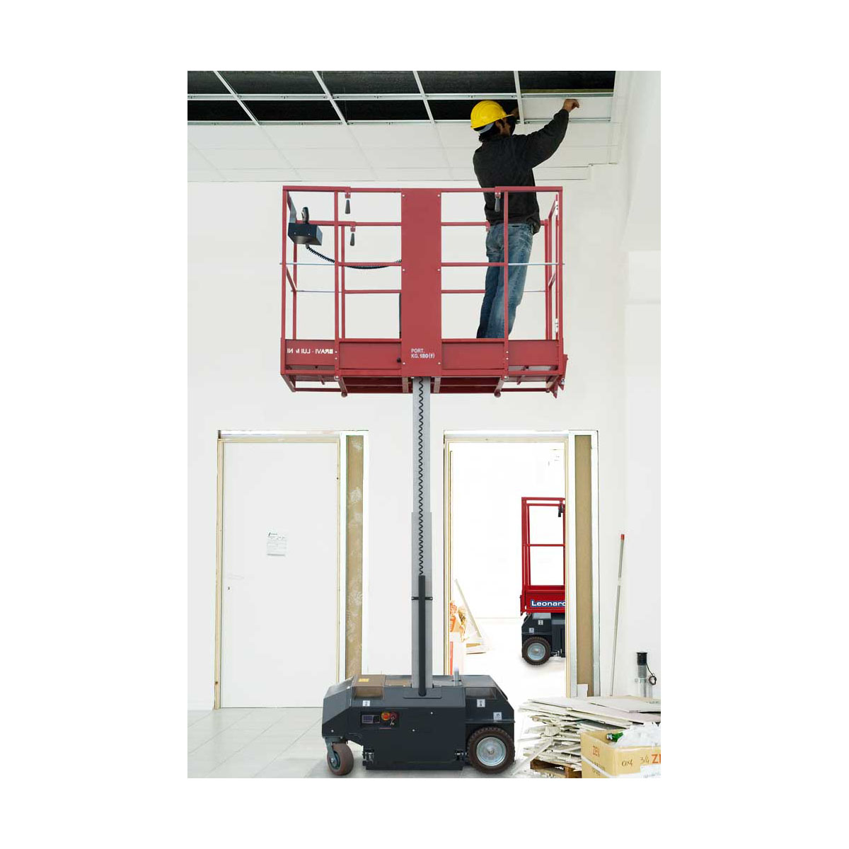 Scissor Lift Alternative for Builders and Maintenance Work